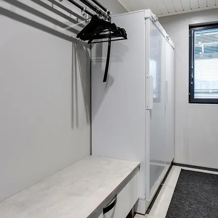 Luksushuvila Marvik Villa Himos